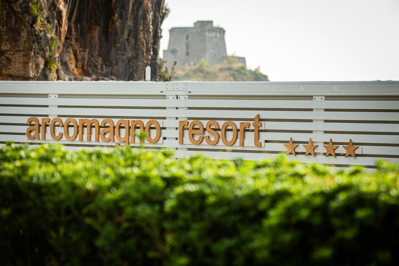Arcomagno Beach Resort Сан-Нікола-Арчелла Екстер'єр фото